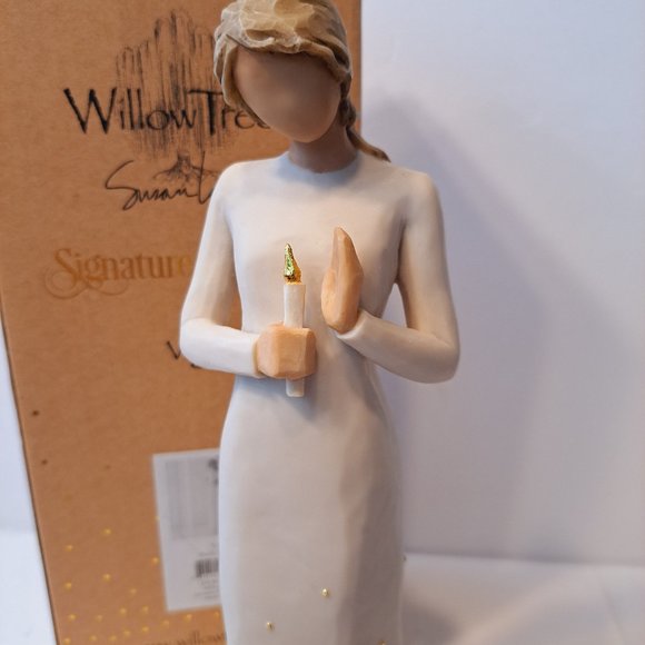Willow Tree Signature Collection Vigil Luminary of Love 27538 NEW - Picture 4 of 9